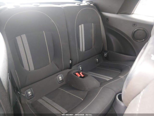 46024691 :رقم المزاد ، WMWWG5C54G3A83466 vin ، 2016 Mini Convertible Cooper مزاد بيع