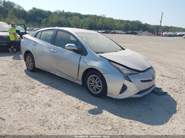 Продаж на аукціоні авто 2017 Toyota Prius Two, vin: JTDKBRFU3H3544911, номер лоту: 46024700