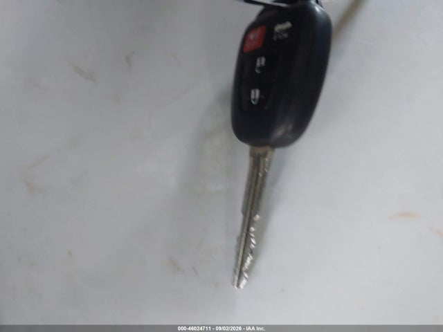 Toyota Corolla S Plus 2015 5YFBURHEXFP350820 Image 11