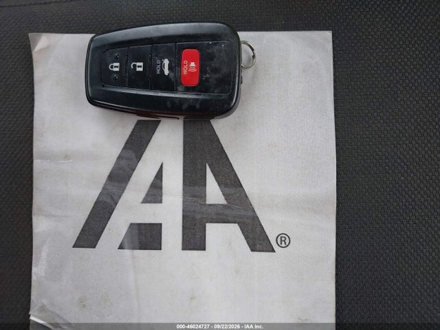 46024727 :رقم المزاد ، JTNB11HKXJ3034945 vin ، 2018 Toyota Camry Le مزاد بيع