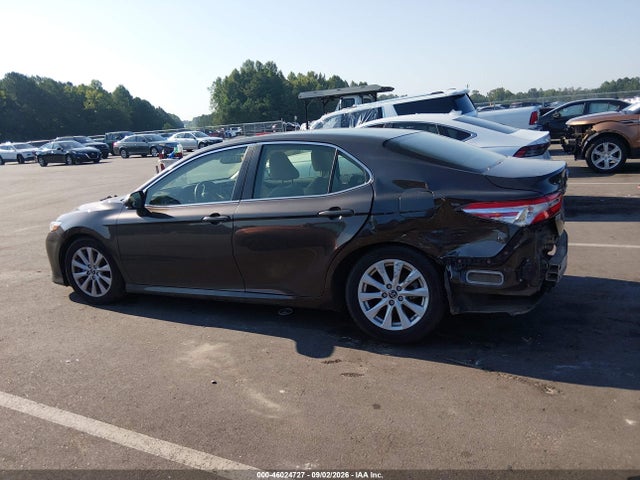 46024727 :رقم المزاد ، JTNB11HKXJ3034945 vin ، 2018 Toyota Camry Le مزاد بيع