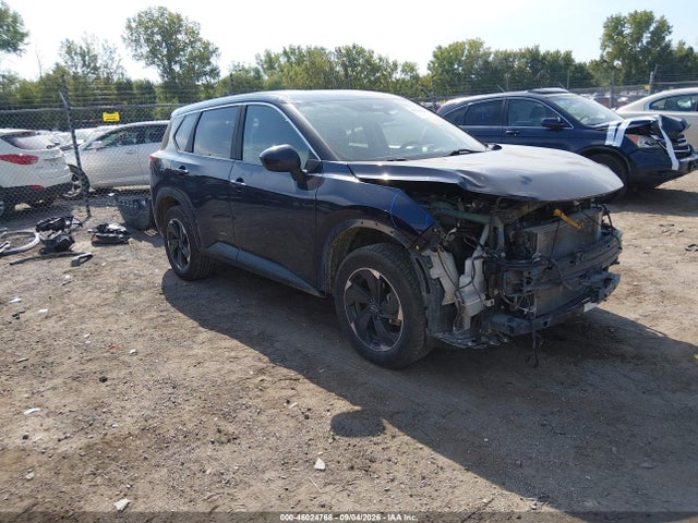 46024768 :رقم المزاد ، 5N1BT3BBXRC678424 vin ، 2024 Nissan Rogue Sv Intelligent Awd مزاد بيع