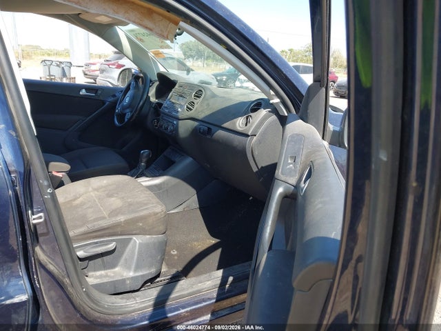 2014 Volkswagen Tiguan S მანქანა იყიდება აუქციონზე, vin: WVGAV3AX7EW501969, აუქციონის ნომერი: 46024774