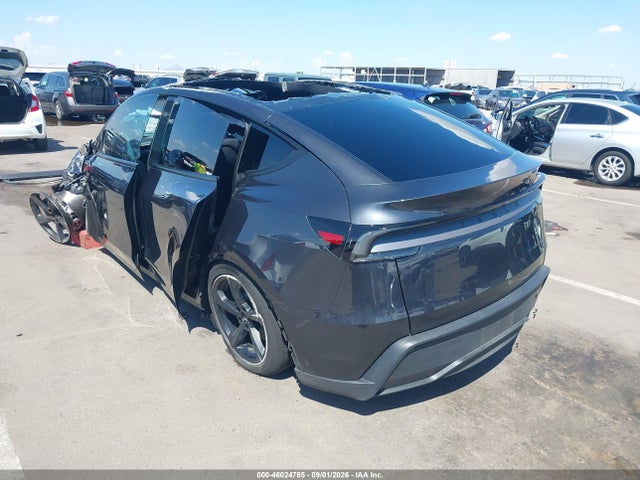 7SAYGDEE6TF653855 Tesla Model Y All-wheel Drive/long Range Launch Series/premium All-wheel Drive