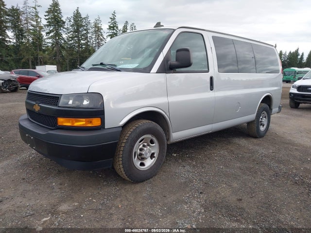Chevrolet Express 2500 Ls 2019 1GAWGEFG4K1286397 Image 2