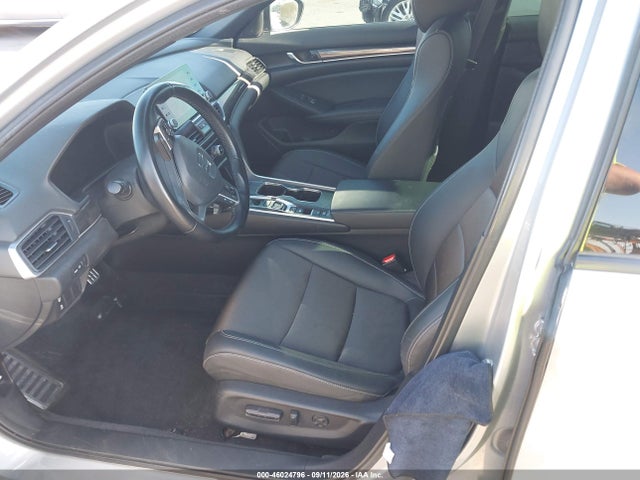 2022 Honda Accord Hybrid Sport მანქანა იყიდება აუქციონზე, vin: 1HGCV3F22NA047218, აუქციონის ნომერი: 46024796