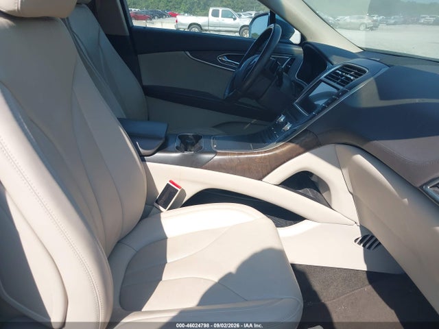 46024798 :رقم المزاد ، 2LMTJ6LR6GBL82180 vin ، 2016 Lincoln Mkx Reserve مزاد بيع