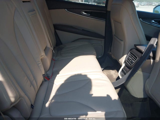 46024798 :رقم المزاد ، 2LMTJ6LR6GBL82180 vin ، 2016 Lincoln Mkx Reserve مزاد بيع