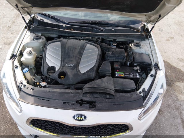 46024811 :رقم المزاد ، KNALN4D77F5197478 vin ، 2015 Kia Cadenza Premium مزاد بيع