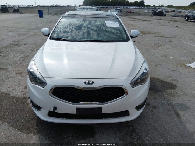 46024811 :رقم المزاد ، KNALN4D77F5197478 vin ، 2015 Kia Cadenza Premium مزاد بيع