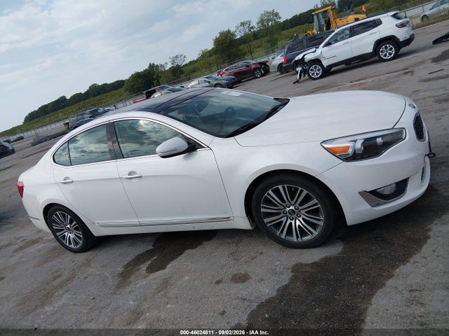 46024811 :رقم المزاد ، KNALN4D77F5197478 vin ، 2015 Kia Cadenza Premium مزاد بيع