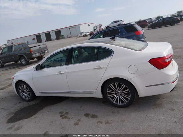 46024811 :رقم المزاد ، KNALN4D77F5197478 vin ، 2015 Kia Cadenza Premium مزاد بيع
