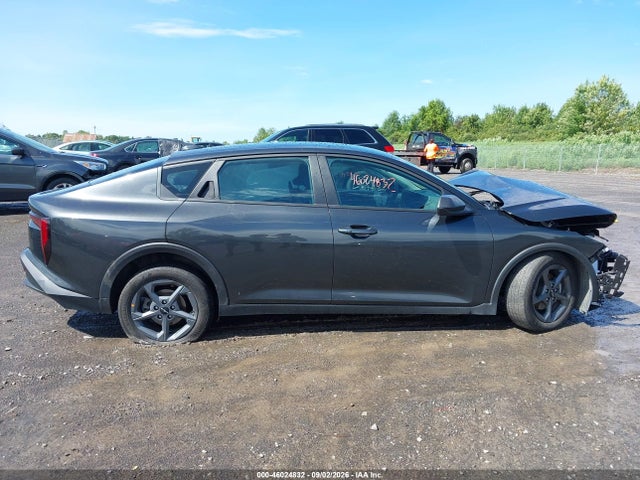 Продажа на аукционе авто 2025 Kia K4 Lxs, vin: 3KPFT4DE8SE101053, номер лота: 46024832
