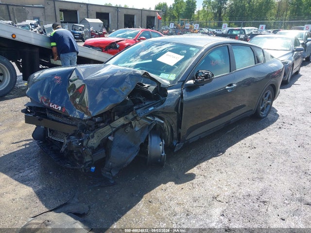 Продажа на аукционе авто 2025 Kia K4 Lxs, vin: 3KPFT4DE8SE101053, номер лота: 46024832