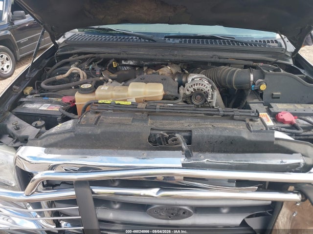 2002 Ford F-350 Lariat/xl/xlt მანქანა იყიდება აუქციონზე, vin: 1FTWW33F22EA28138, აუქციონის ნომერი: 46024866