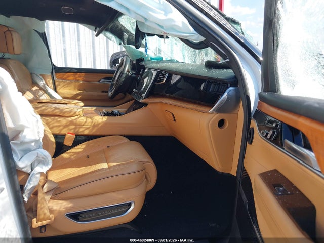 2022 Jeep Grand Wagoneer Series Iii 4x4 მანქანა იყიდება აუქციონზე, vin: 1C4SJVGJ3NS136376, აუქციონის ნომერი: 46024869