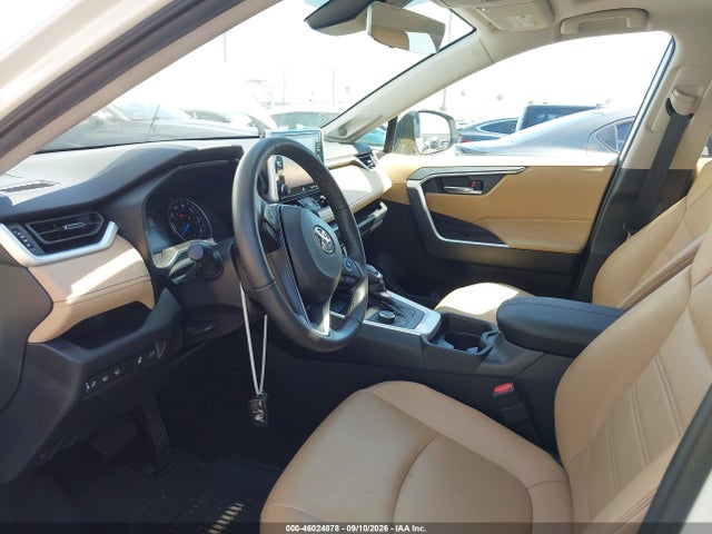 4T3B6RFV6MU032323 Toyota Rav4 Xle Premium/xse