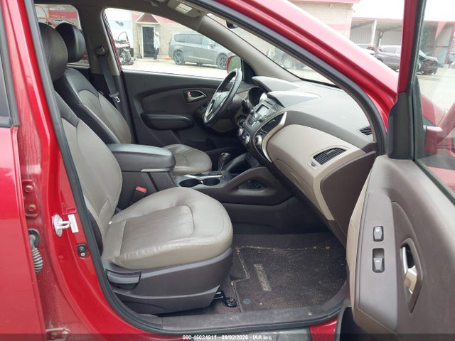 2011 Hyundai Tucson Limited მანქანა იყიდება აუქციონზე, vin: KM8JUCAC3BU145625, აუქციონის ნომერი: 46024911