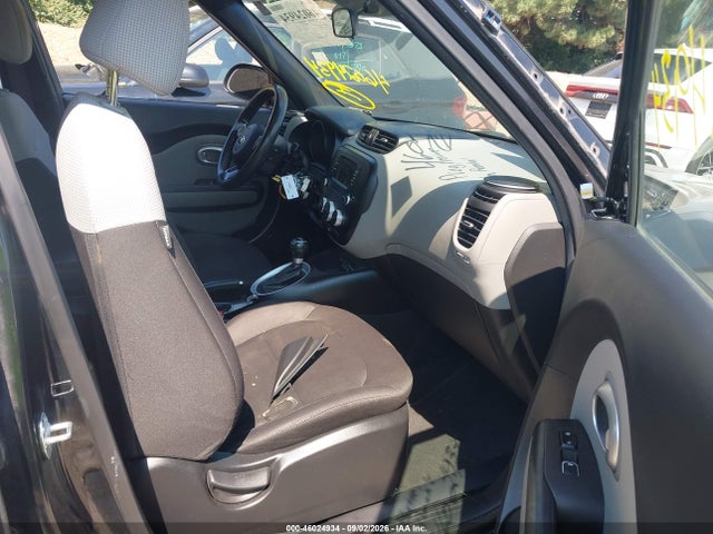 46024934 :رقم المزاد ، KNDJN2A25H7468505 vin ، 2017 Kia Soul مزاد بيع