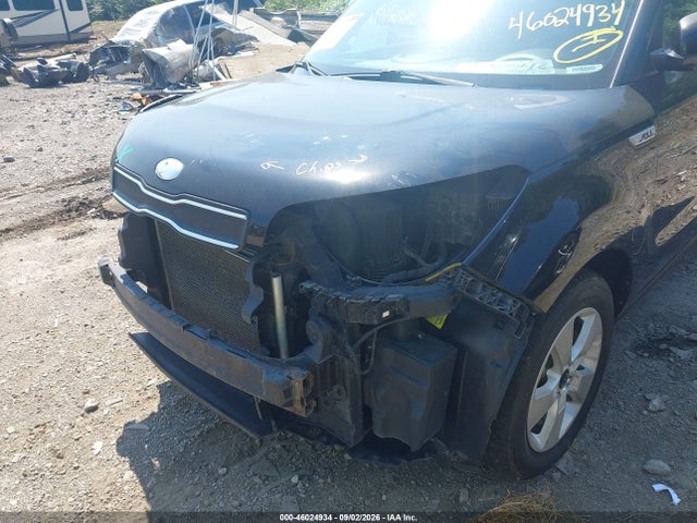 46024934 :رقم المزاد ، KNDJN2A25H7468505 vin ، 2017 Kia Soul مزاد بيع