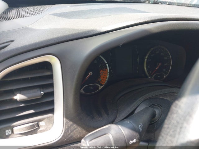 Продажа на аукционе авто 2015 Jeep Renegade Latitude, vin: ZACCJABT4FPB90105, номер лота: 46024953