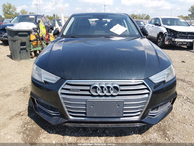 46024999 :رقم المزاد ، WAUDNAF49JA141645 vin ، 2018 Audi A4 2.0t Premium/2.0t Tech Premium مزاد بيع