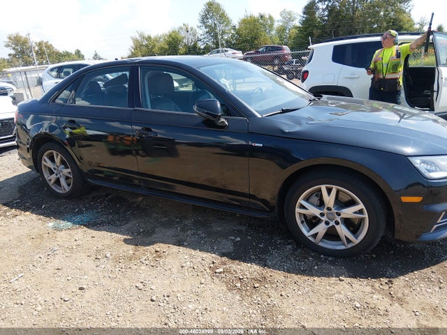 46024999 :رقم المزاد ، WAUDNAF49JA141645 vin ، 2018 Audi A4 2.0t Premium/2.0t Tech Premium مزاد بيع