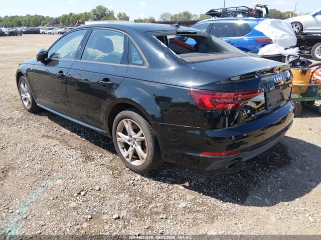 46024999 :رقم المزاد ، WAUDNAF49JA141645 vin ، 2018 Audi A4 2.0t Premium/2.0t Tech Premium مزاد بيع