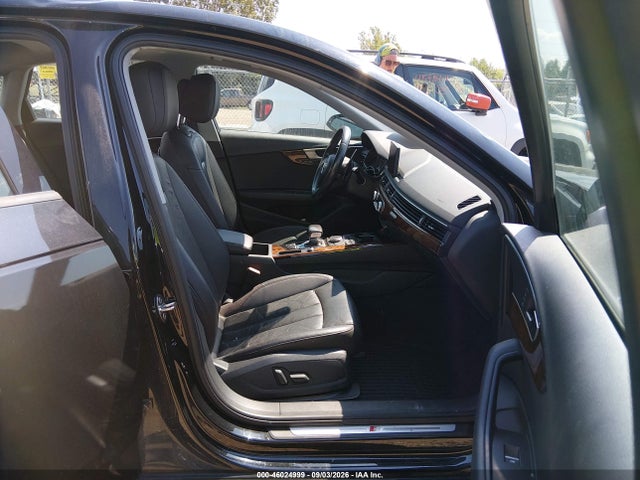 46024999 :رقم المزاد ، WAUDNAF49JA141645 vin ، 2018 Audi A4 2.0t Premium/2.0t Tech Premium مزاد بيع