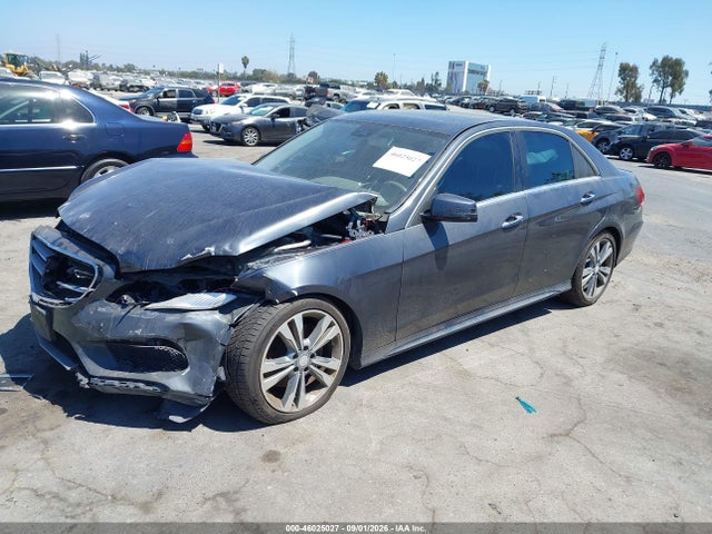 Mercedes-Benz E 350 2014 WDDHF5KB7EA978161 Image 2