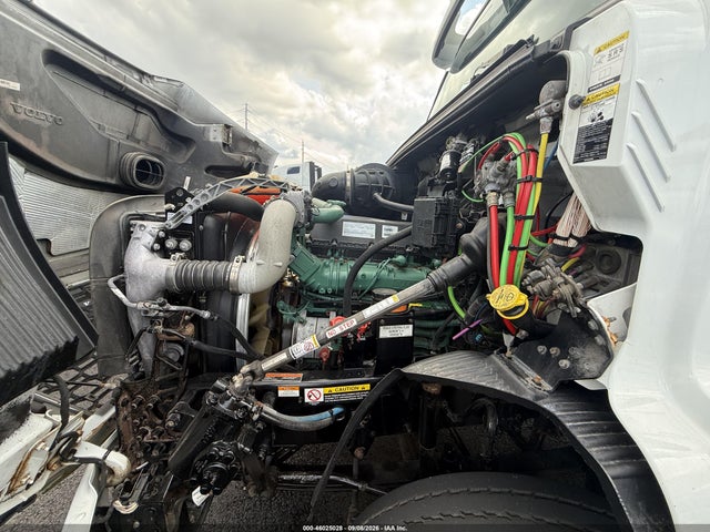 Продаж на аукціоні авто 2019 Volvo Vnr64t, vin: 4V4WC9EH8KN204320, номер лоту: 46025028