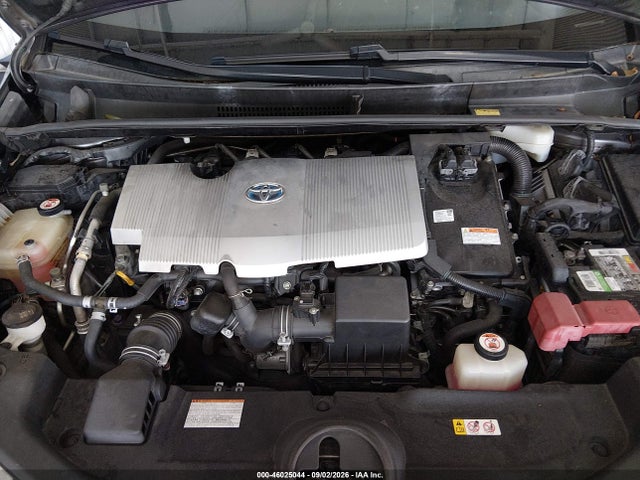 46025044 :رقم المزاد ، JTDKBRFU3H3548926 vin ، 2017 Toyota Prius Two مزاد بيع