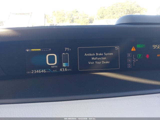 46025044 :رقم المزاد ، JTDKBRFU3H3548926 vin ، 2017 Toyota Prius Two مزاد بيع