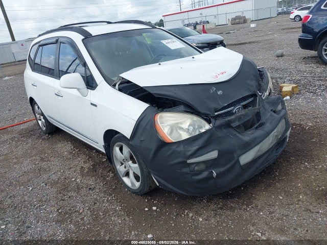 46025055 :رقم المزاد ، KNAFG526787157321 vin ، 2008 Kia Rondo Ex V6 مزاد بيع