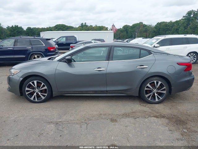 1N4AA6AP1HC456203 Nissan Maxima 3.5 S