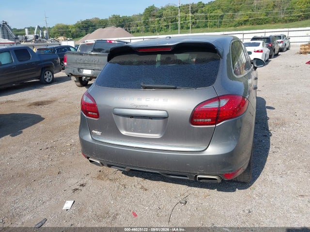 46025122 :رقم المزاد ، WP1AA2A22CLA12519 vin ، 2012 Porsche Cayenne مزاد بيع