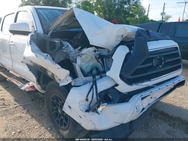 2021 Toyota Tacoma Sr5 V6 მანქანა იყიდება აუქციონზე, vin: 3TYAZ5CN9MT007082, აუქციონის ნომერი: 46025125