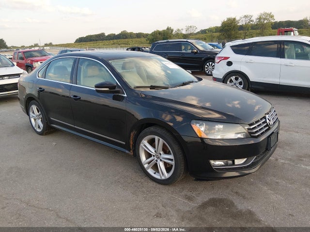 46025130 :رقم المزاد ، 1VWCN7A38DC061114 vin ، 2013 Volkswagen Passat 2.0l Tdi Sel Premium مزاد بيع