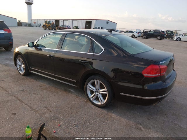 2013 Volkswagen Passat 2.0l Tdi Sel Premium მანქანა იყიდება აუქციონზე, vin: 1VWCN7A38DC061114, აუქციონის ნომერი: 46025130