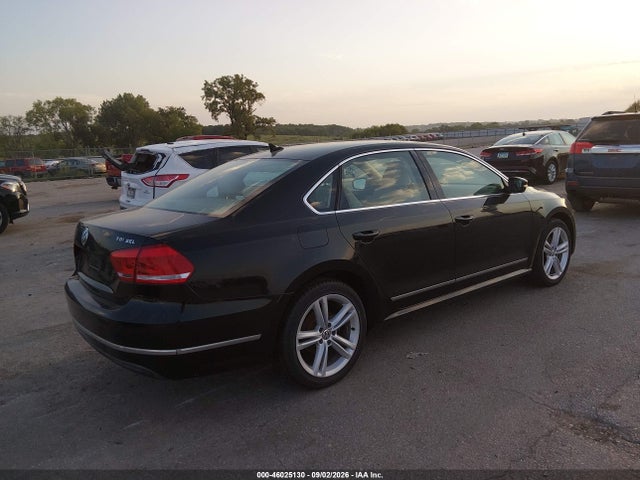 2013 Volkswagen Passat 2.0l Tdi Sel Premium მანქანა იყიდება აუქციონზე, vin: 1VWCN7A38DC061114, აუქციონის ნომერი: 46025130