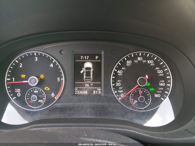 2013 Volkswagen Passat 2.0l Tdi Sel Premium მანქანა იყიდება აუქციონზე, vin: 1VWCN7A38DC061114, აუქციონის ნომერი: 46025130