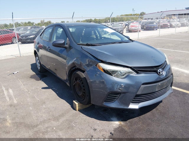 46025150 :رقم المزاد ، 5YFBURHE5FP358789 vin ، 2015 Toyota Corolla L مزاد بيع