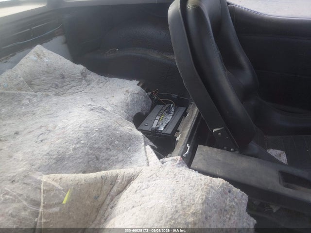 Продажа на аукционе авто 1982 Chevrolet Corvette, vin: 1G1AY8780C5121165, номер лота: 46025173