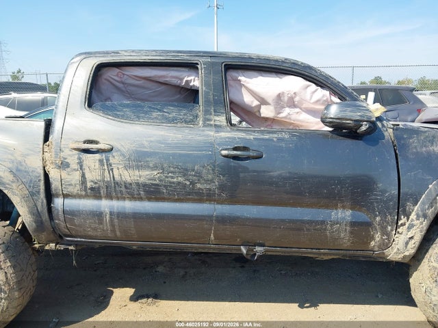 2018 Toyota Tacoma Trd Off Road მანქანა იყიდება აუქციონზე, vin: 3TMCZ5AN6JM141468, აუქციონის ნომერი: 46025192