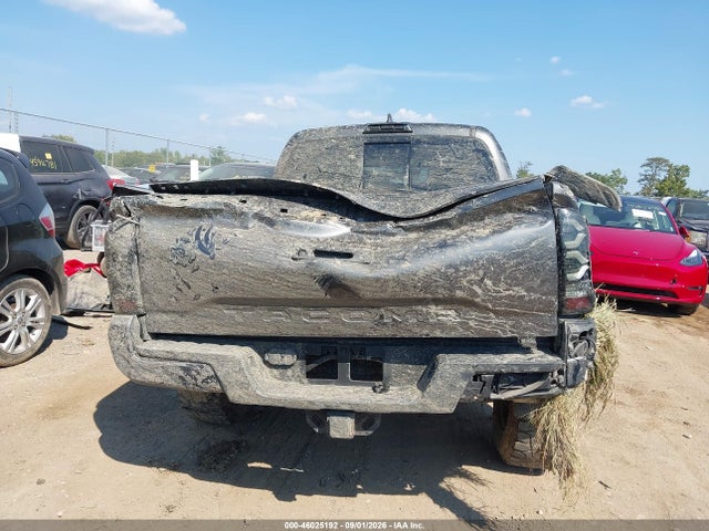 2018 Toyota Tacoma Trd Off Road მანქანა იყიდება აუქციონზე, vin: 3TMCZ5AN6JM141468, აუქციონის ნომერი: 46025192