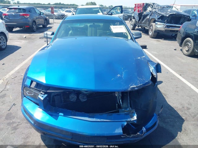 Продажа на аукционе авто 2005 Ford Mustang V6 Deluxe/v6 Premium, vin: 1ZVHT80N455248666, номер лота: 46025201
