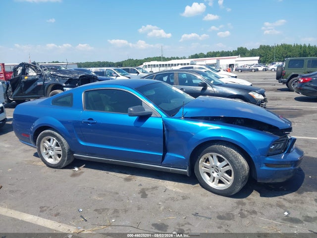 Продажа на аукционе авто 2005 Ford Mustang V6 Deluxe/v6 Premium, vin: 1ZVHT80N455248666, номер лота: 46025201
