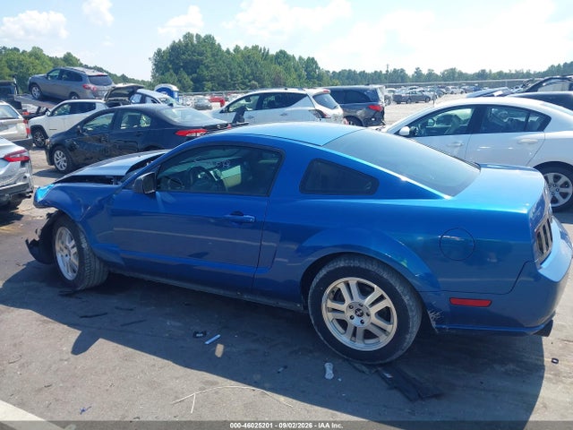 Продажа на аукционе авто 2005 Ford Mustang V6 Deluxe/v6 Premium, vin: 1ZVHT80N455248666, номер лота: 46025201