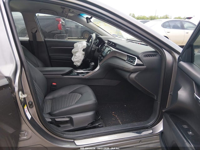 Продажа на аукционе авто 2018 Toyota Camry Hybrid Se, vin: 4T1B21HK2JU001817, номер лота: 46025226