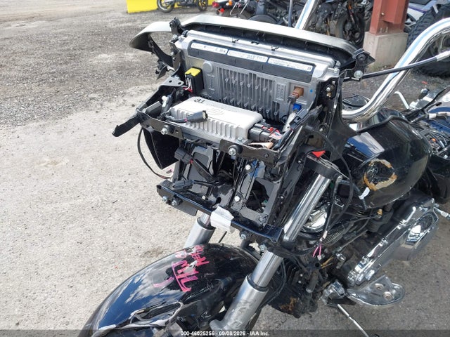 Harley-Davidson FLTRX 2024 1HD1KH718RB656443 Image 17